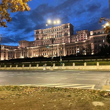 Apartament Zona Marriott-Palatul Parlamentului Бухарест Екстер'єр фото